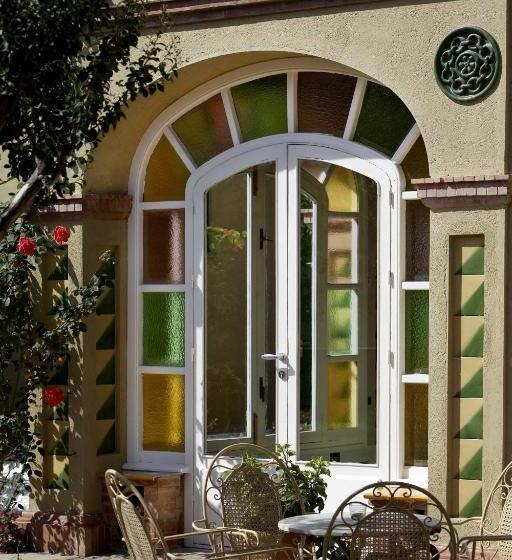 Hotel Mar De Tasmània   Auto Check In