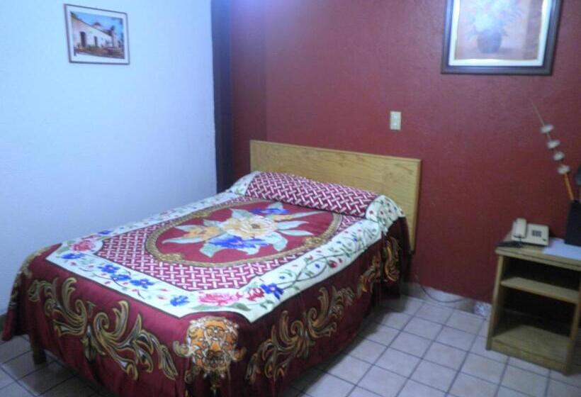 Отель Primavera