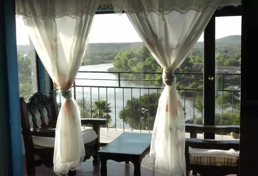 ホテル Rio Vista