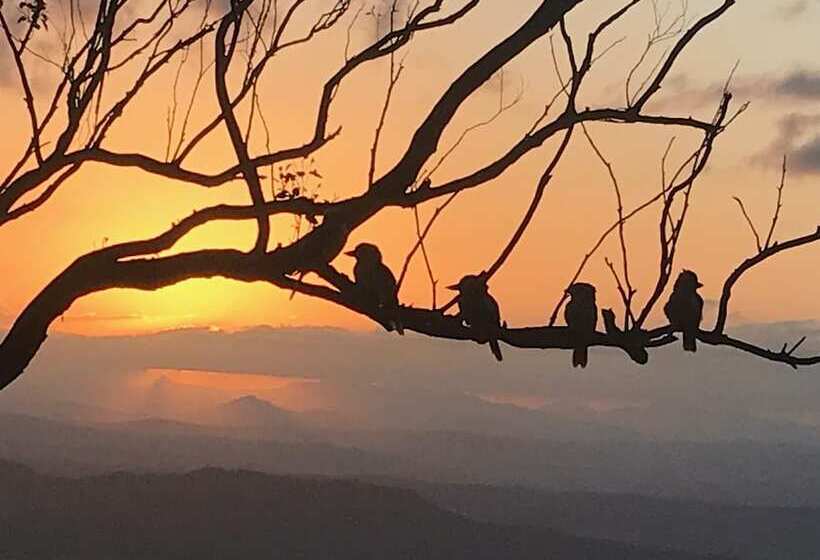 호텔 The Polish Place