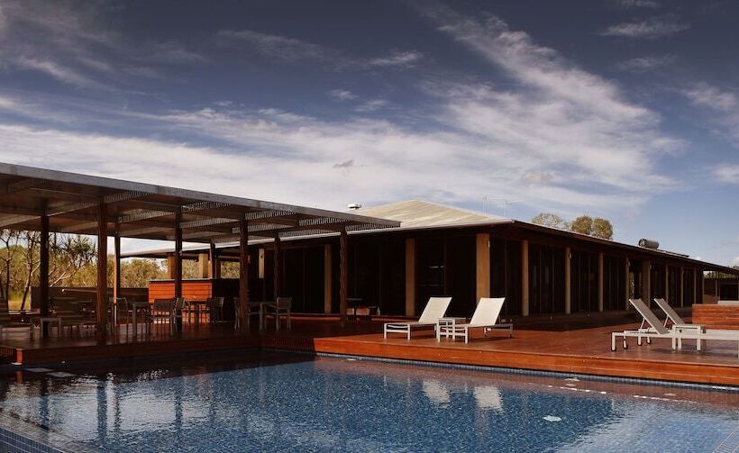 فندق Wildman Wilderness Lodge