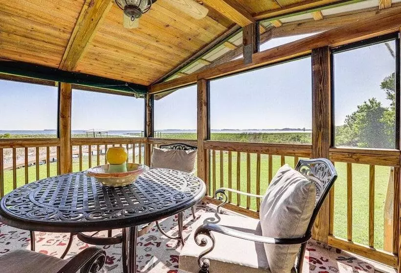 Dreamy Home On Lake Istokpoga W/ Dock + Views!