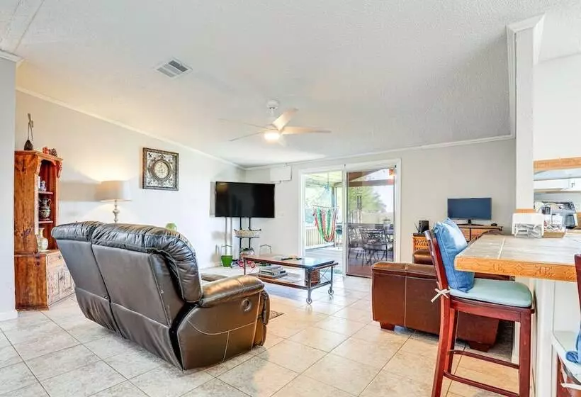 Dreamy Home On Lake Istokpoga W/ Dock + Views!