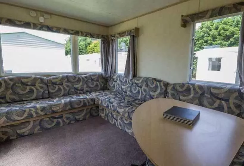 Hotelli Caravansleeps8 Fireplace Petsok Golf Gym Pool