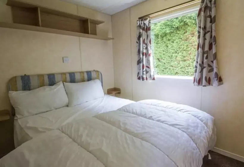 Hotelli Caravansleeps8 Fireplace Petsok Golf Gym Pool