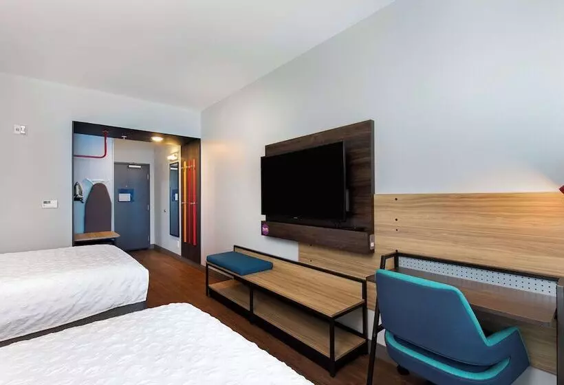 هتل Tru By Hilton Lexington, Va