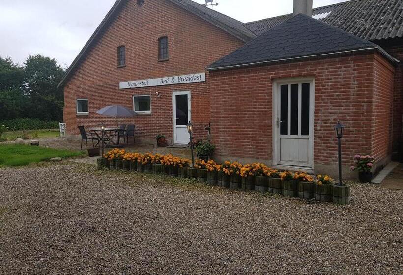 Kyndestoft Bed & Breakfast