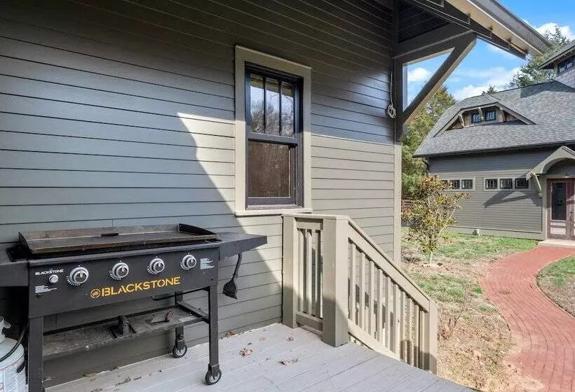 Leipers Retreat Secluded 3 Bdr Craftsman Home