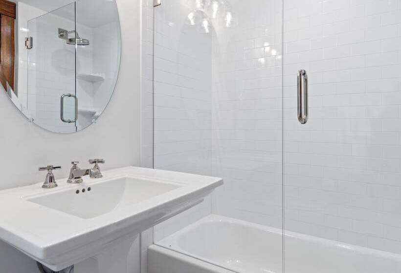 Leipers Retreat Secluded 3 Bdr Craftsman Home