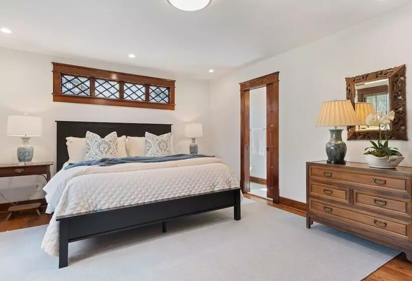 Leipers Retreat Secluded 3 Bdr Craftsman Home