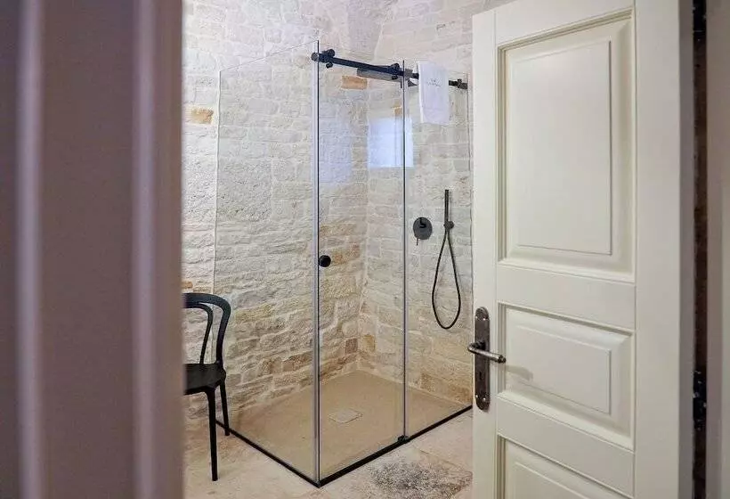 پانسیون Trulliocchidipietrahistoricalexperience