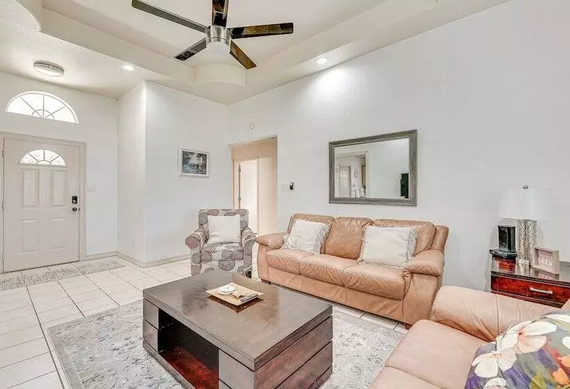 Pet Friendly San Juan Home W/ Private Yard & Grill