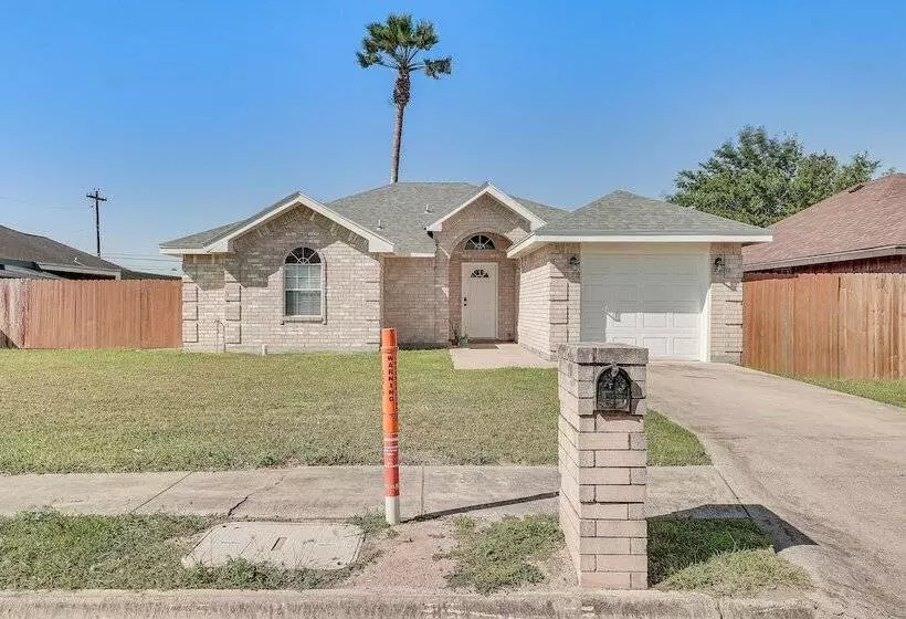 Pet Friendly San Juan Home W/ Private Yard & Grill