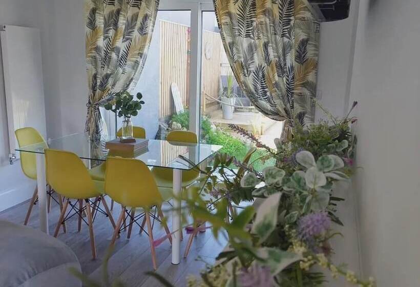 דירת נופש Serenity Holiday Let In South Chard