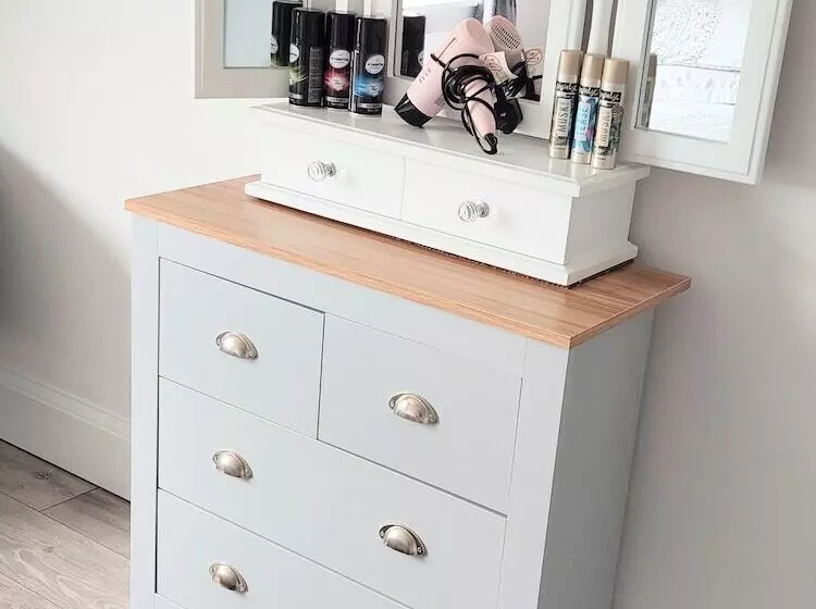 レジデンス Serenity Holiday Let In South Chard