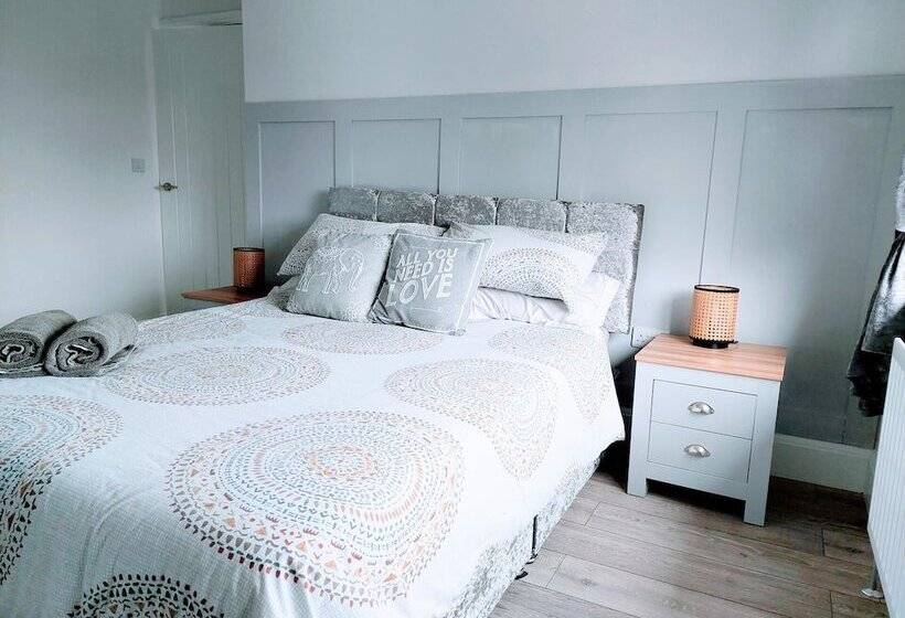 דירת נופש Serenity Holiday Let In South Chard