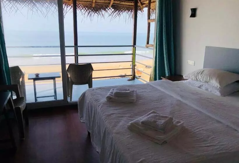 Hotelli Agonda Beach Chalets