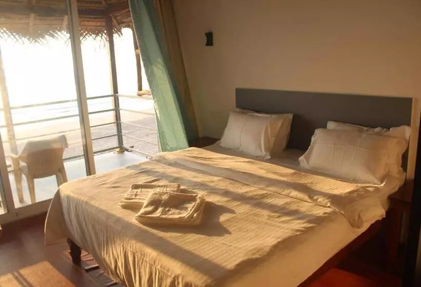 Hotelli Agonda Beach Chalets