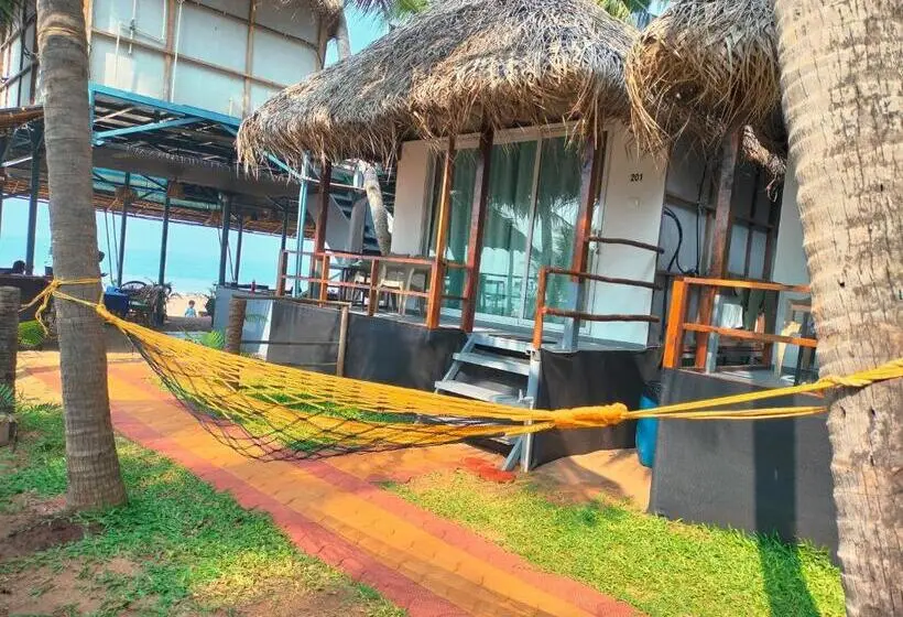 Hotelli Agonda Beach Chalets