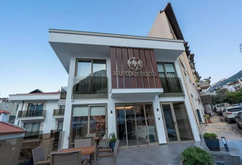 ホテル Muhtar