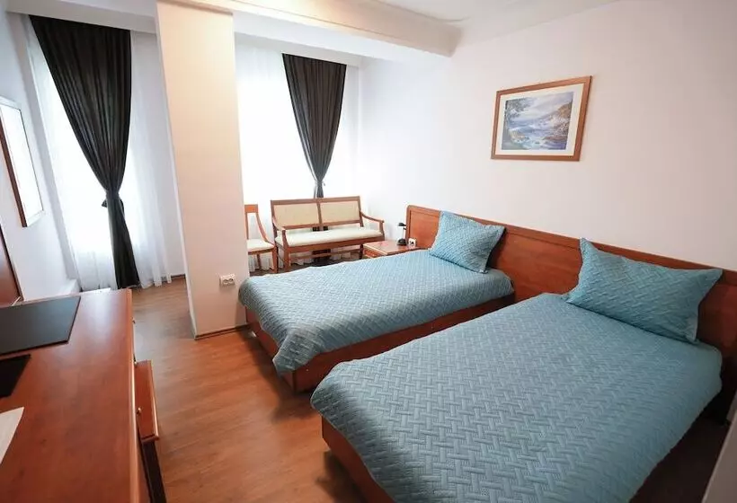 هتل Gold Inn