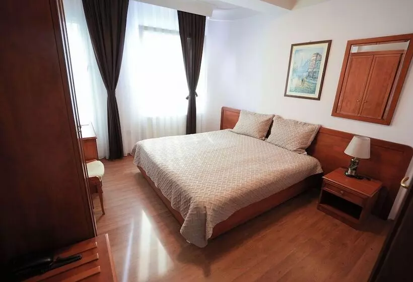 هتل Gold Inn