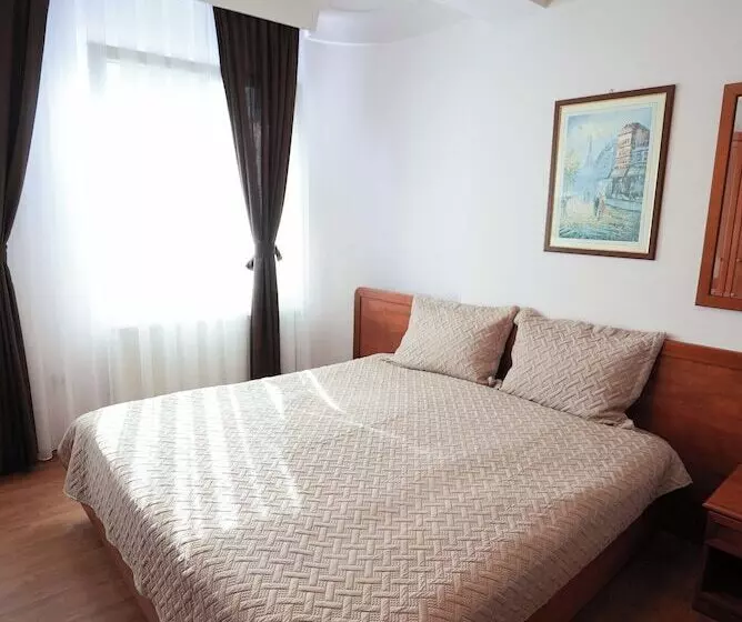 هتل Gold Inn