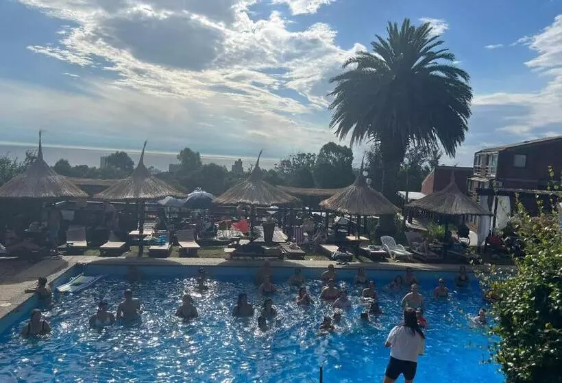 Hotelli Complejo Laderas Del Cerro