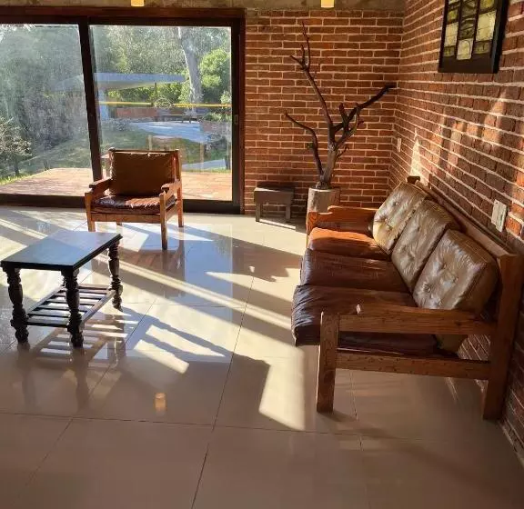 Hotelli Complejo Laderas Del Cerro