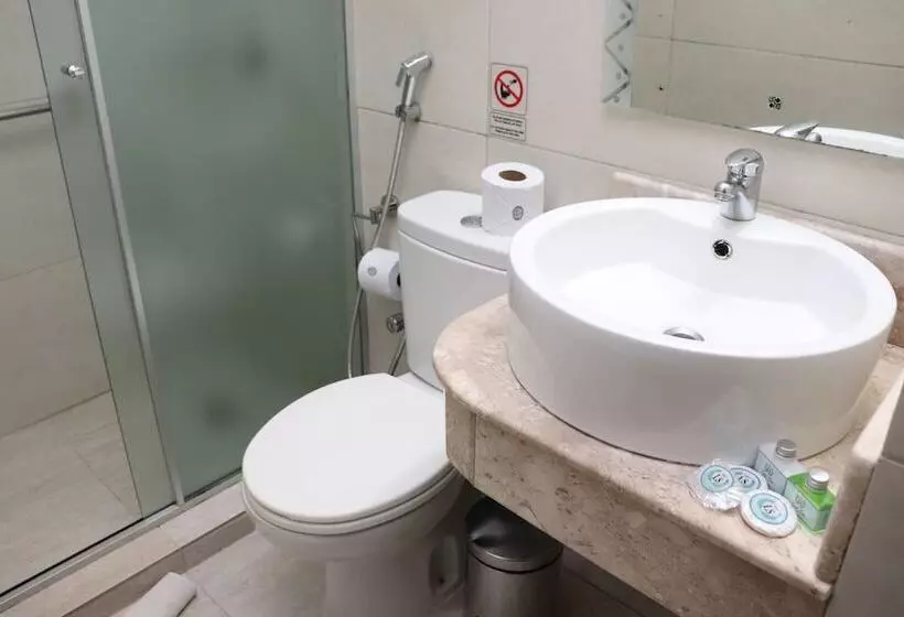 هتل Luxsur