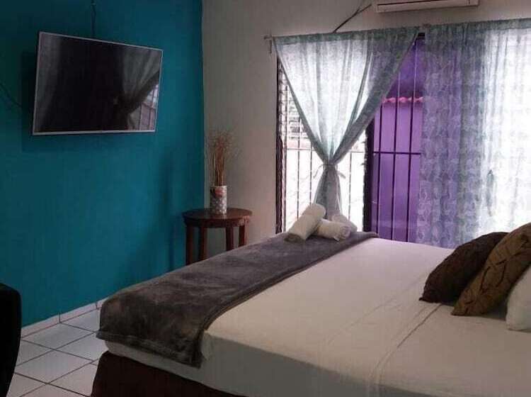 هتل Maxim Habitaciones