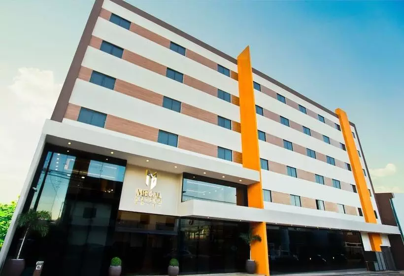 هتل Megal Suites