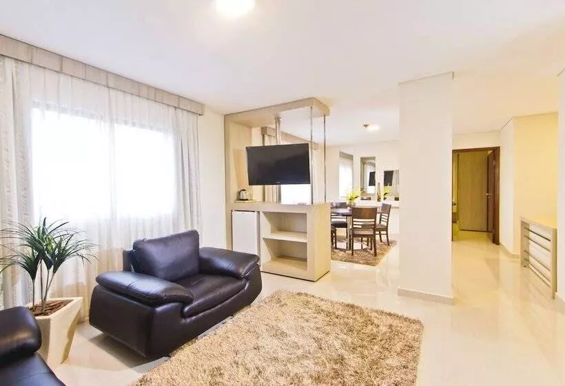 هتل Megal Suites