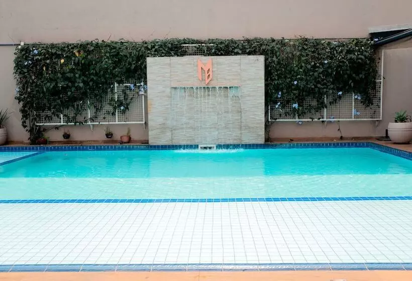 هتل Megal Suites