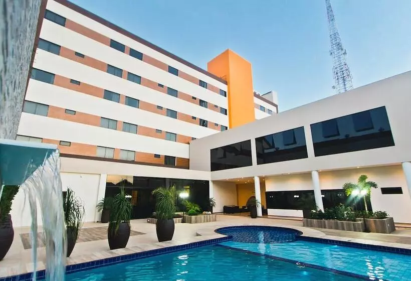 هتل Megal Suites