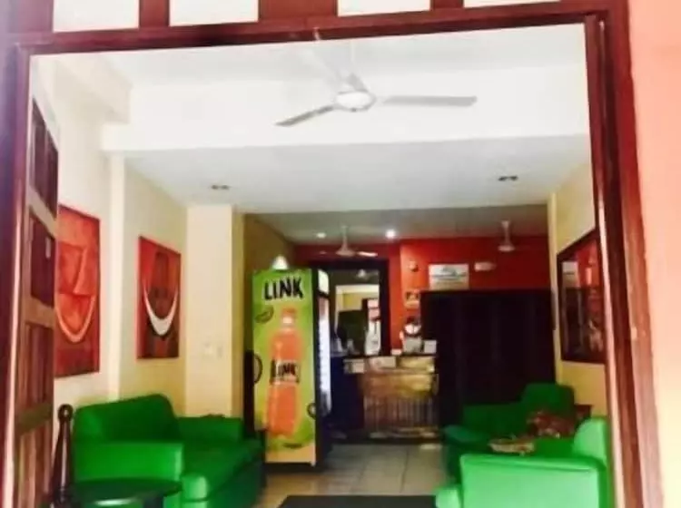 هتل Plaza Cosiguina