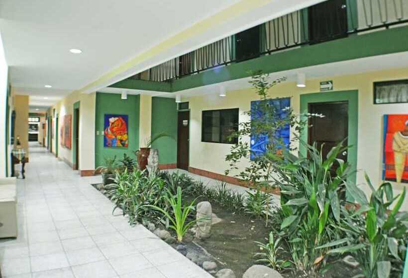 هتل Plaza Cosiguina