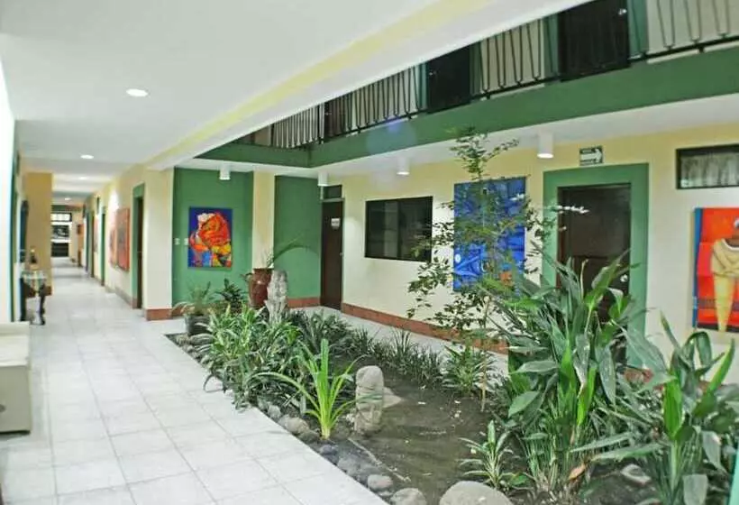 هتل Plaza Cosiguina
