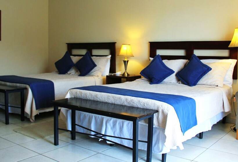 هتل Plaza Magdalena