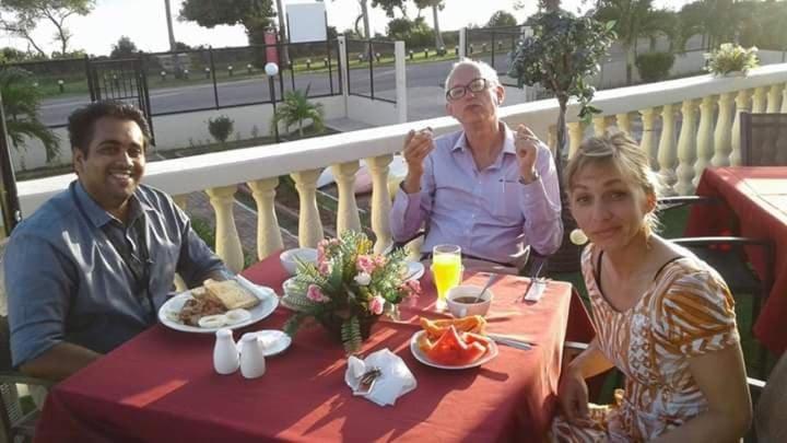 هتل Villa Ishadora