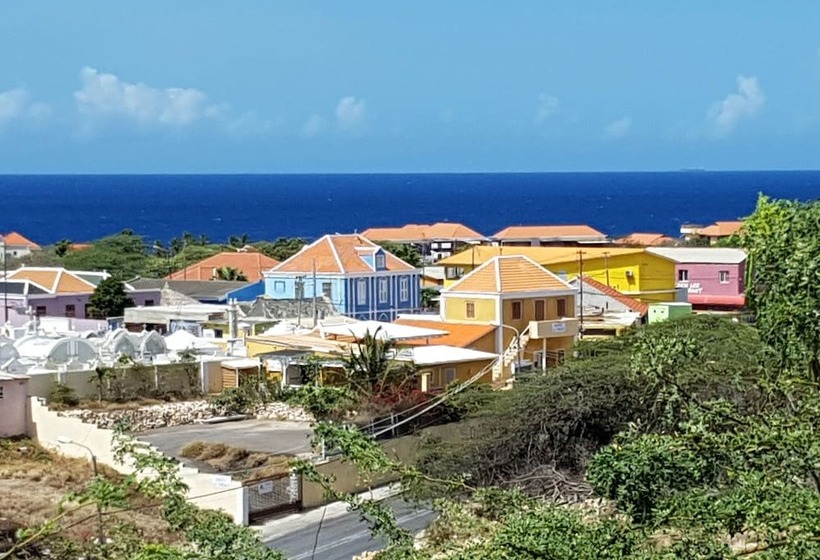 پانسیون Villa Creole