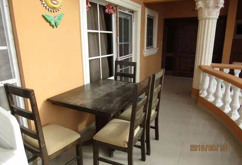 White Sands Bed & Breakfast