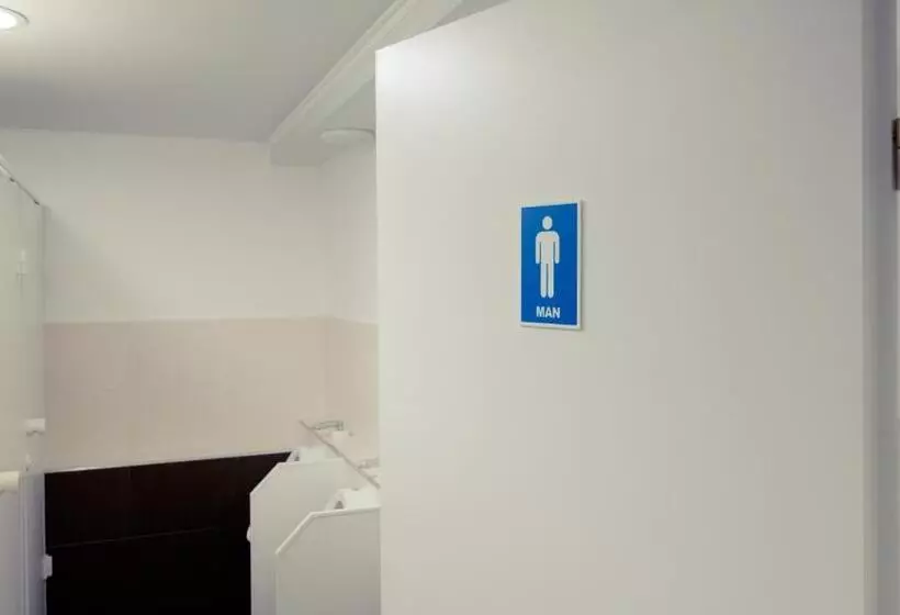 Gar'is Hostel Kyiv