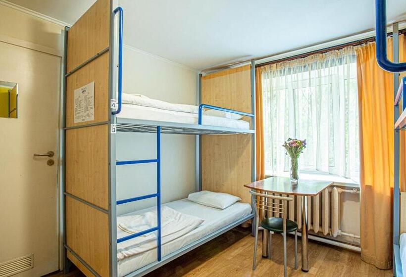 Gar'is Hostel Kyiv