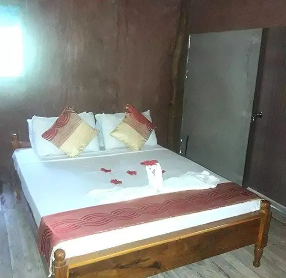 Happy Elephant Resort Udawalawe