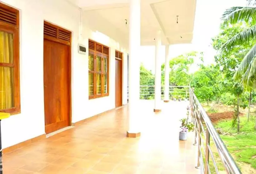 Happy Elephant Resort Udawalawe