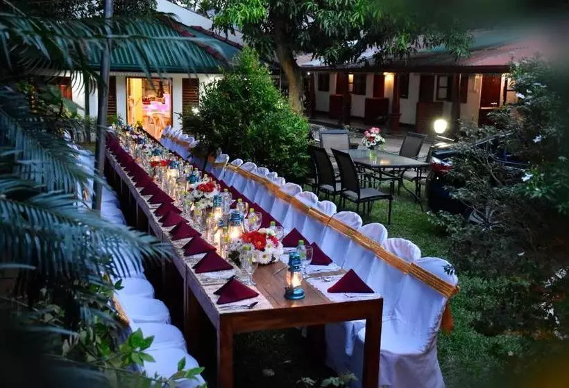Happy Elephant Resort Udawalawe