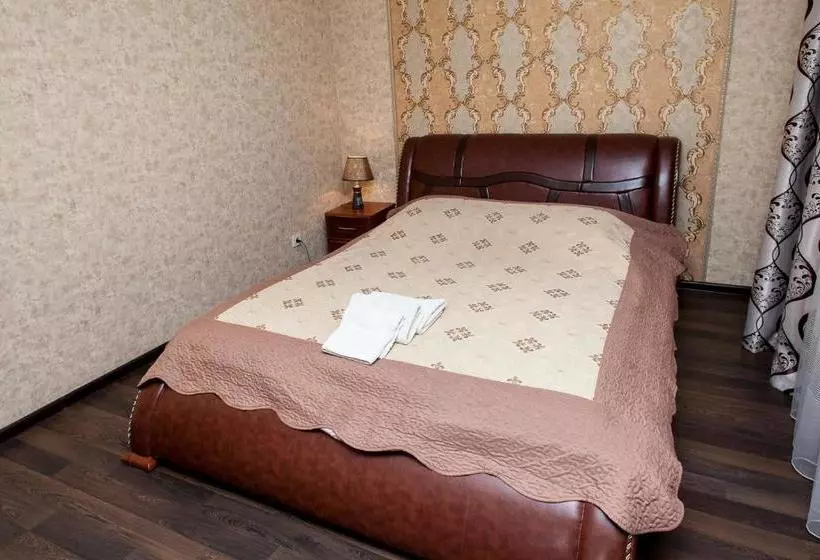 هتل Chyhorinskyi