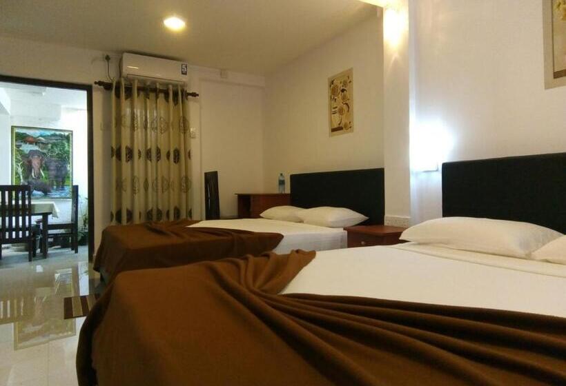 Hotell Kandy Waters
