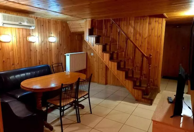 Hotel Rodina